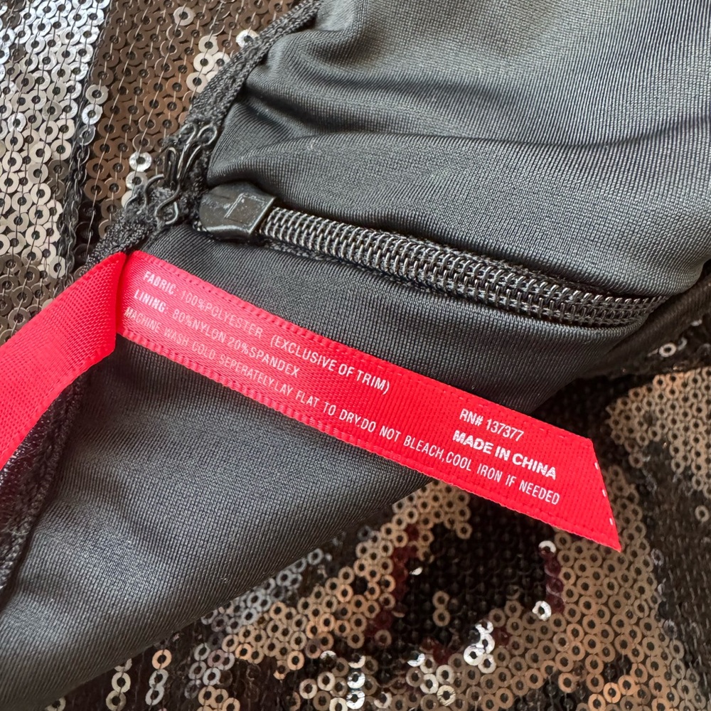 Ruby Ribbon Sequin Skirt - Picture 5 of 6
